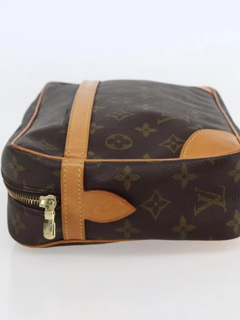 LOUIS VUITTON Monogram Compiegne 28 Clutch Bag - Picture 6 of 16